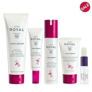 JAFRA ROYAL Luna Bright Ritual